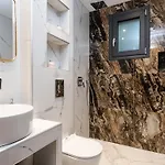 Xenessa Elegant Villa, 4-bedroom Private Pool Retreat By Mana Gers Tragaki